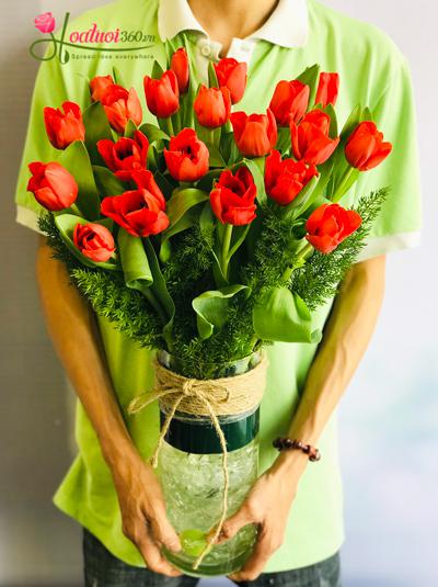 Tulip flowers vase - Whisper