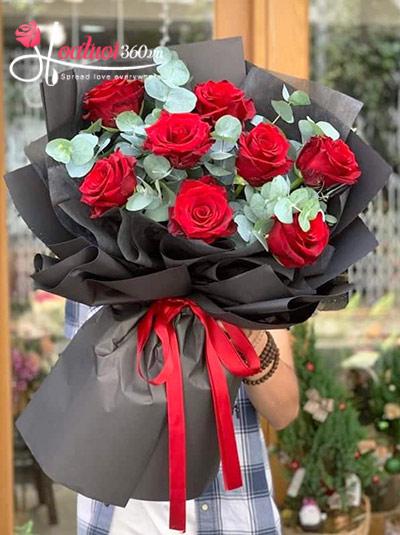 Ecuadorian rose bouquet - Love by chance