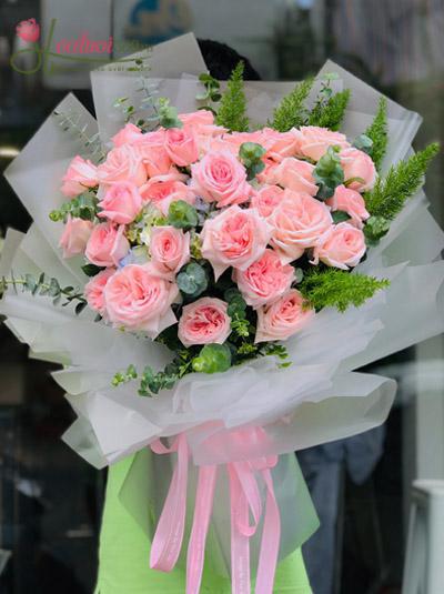 The Ohara rose bouquet