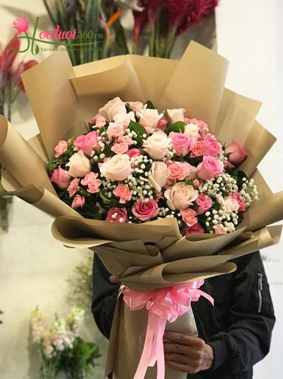 Beautiful bouquet of flowers- Warm love