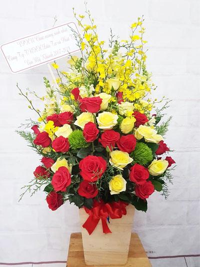 Congratulation flowers - Women's love