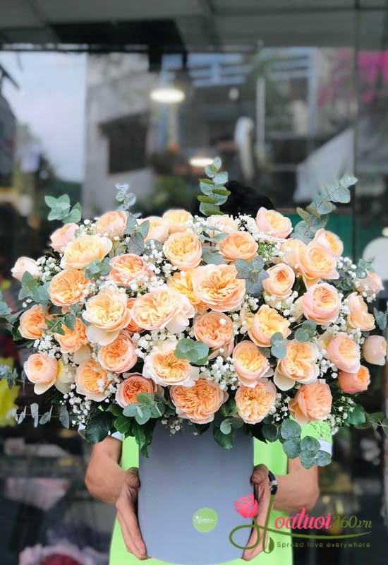 Orange rose box - Charming beauty