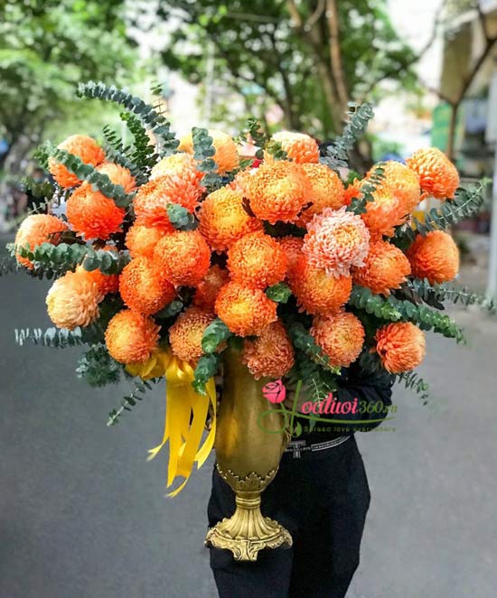 Chrysanthemum peony vase - Surprised