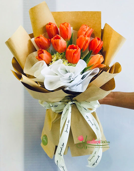 Tulip flowers bouquet - Brilliant colors