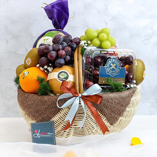 Fruit Gift Basket - Popular Gifting Trends
