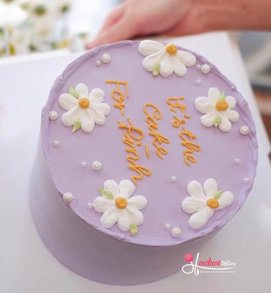Birthday cake - Romantic purple