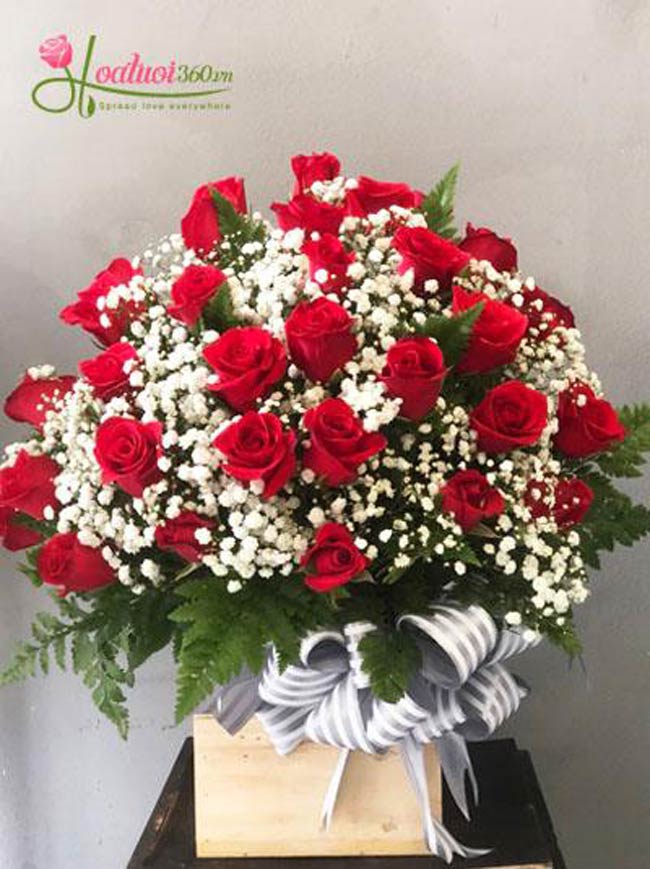 giỏ hoa hồng đẹp tại shop hoa tươi Châu Phú An Giang