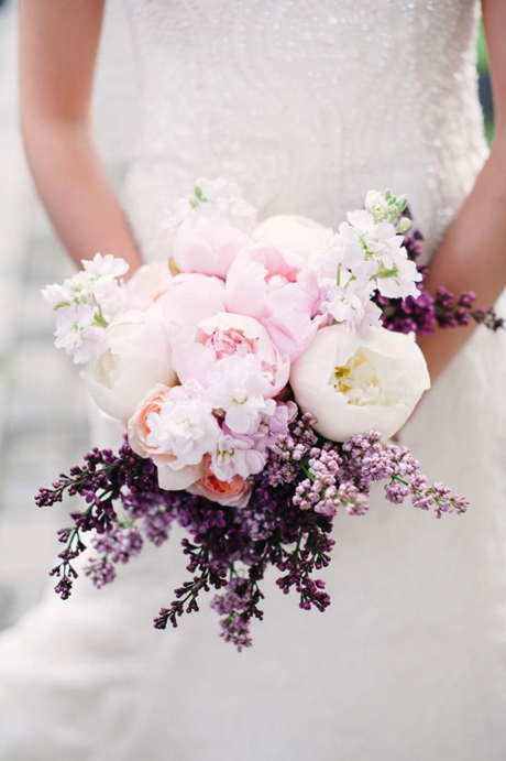 Elegant and pure peony bouquet for the bride